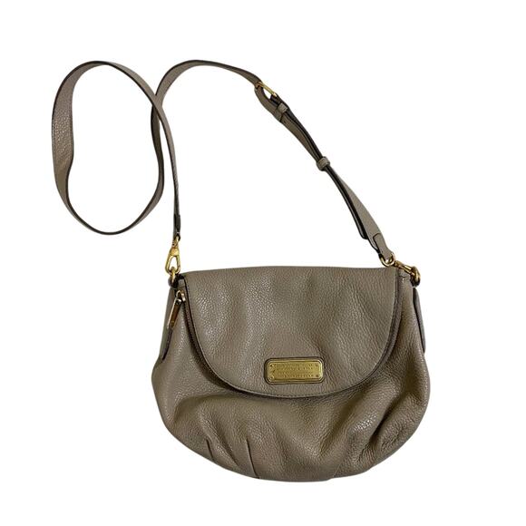 Marc by Marc Jacobs Tan Pebbled Leather Crossbody Bag Flap Closure VGUC
